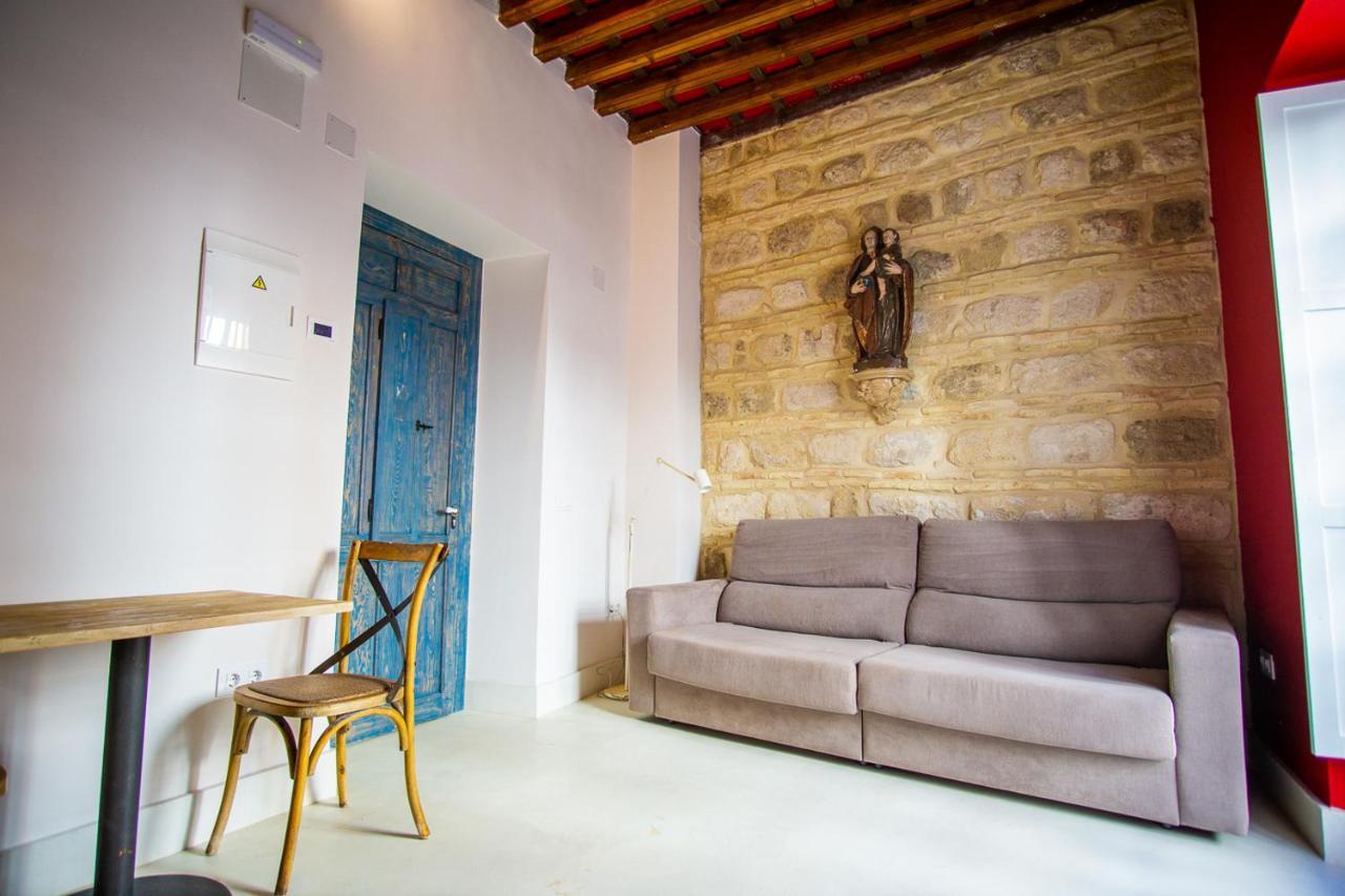 Apartamentos Sharis Jerez de la Frontera Bagian luar foto