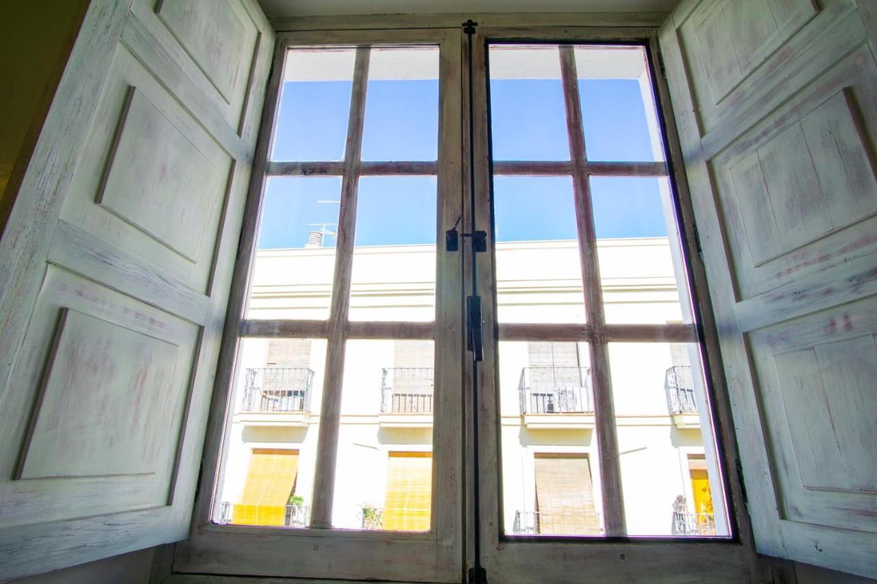 Apartamentos Sharis Jerez de la Frontera Bagian luar foto