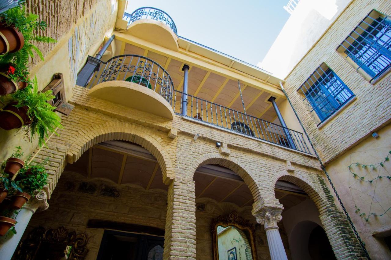 Apartamentos Sharis Jerez de la Frontera Bagian luar foto