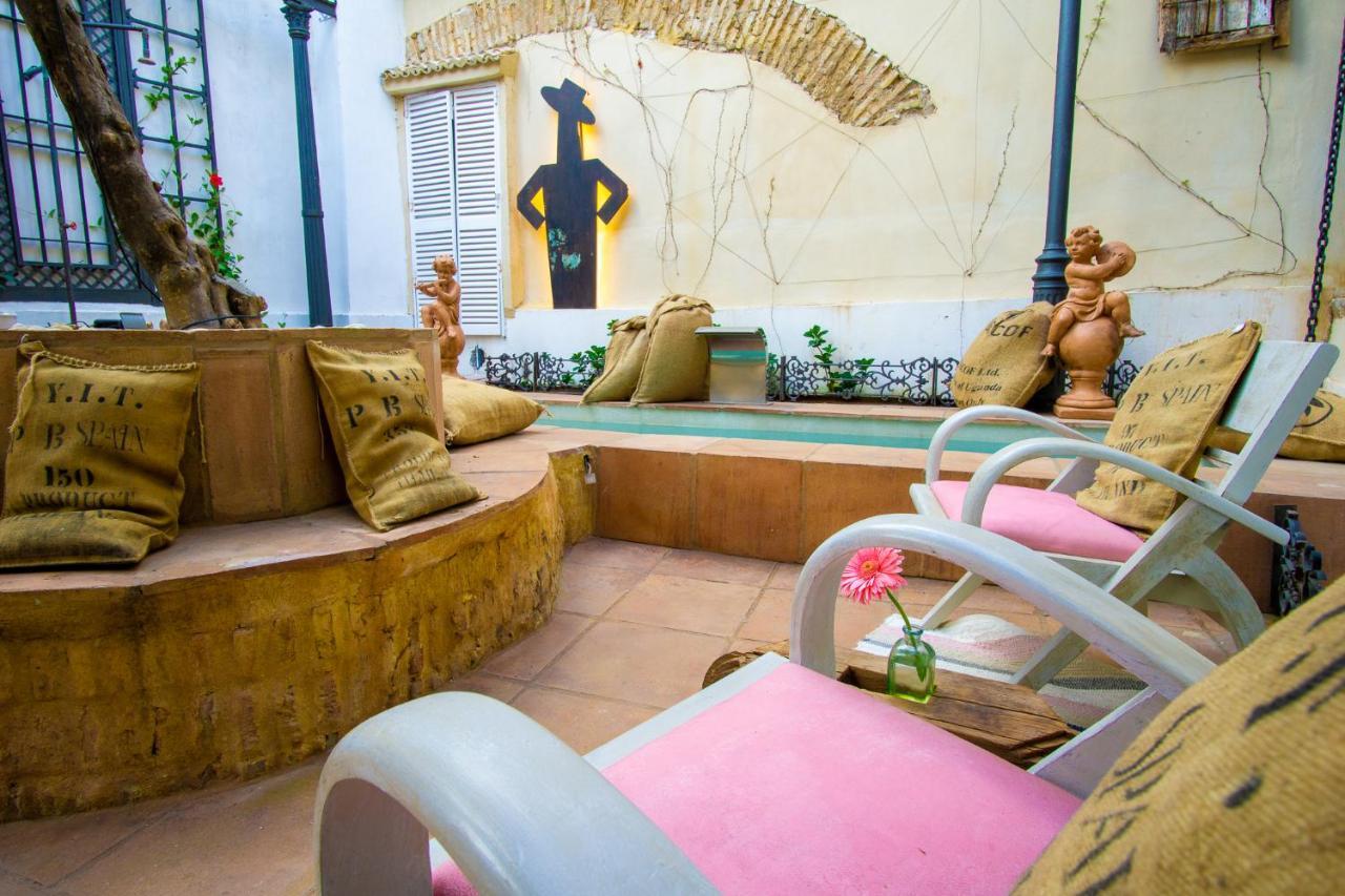 Apartamentos Sharis Jerez de la Frontera Bagian luar foto